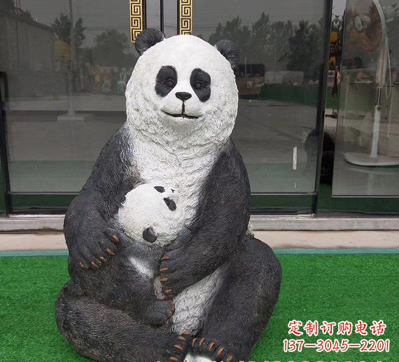 莆田玻璃钢母子熊猫雕塑