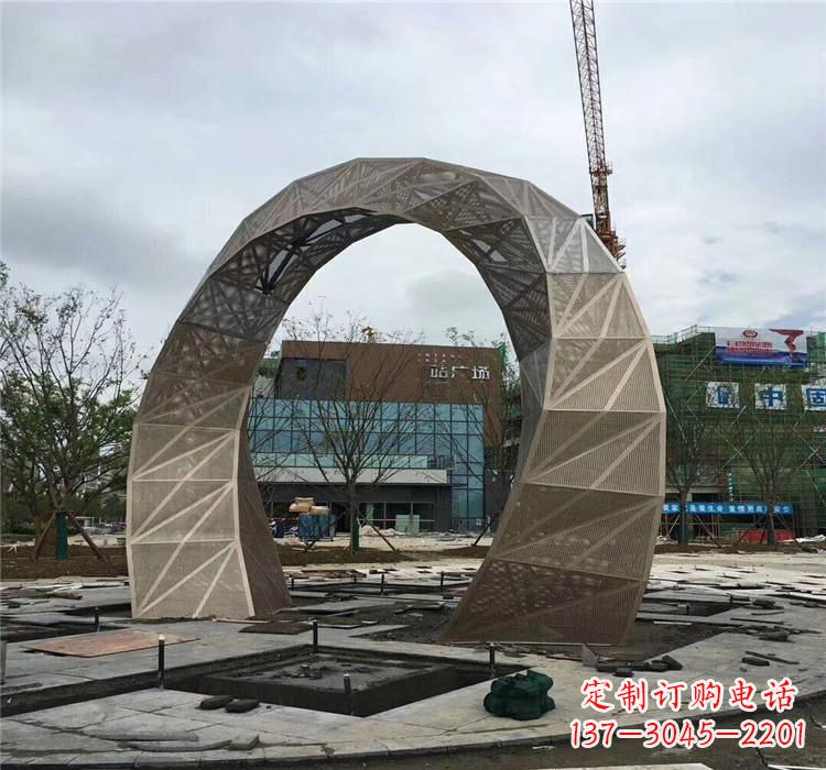 莆田不锈钢拱门雕塑精美外观,古典气息
