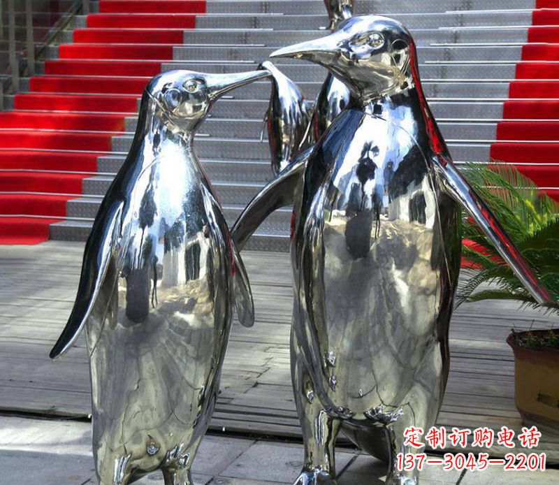 莆田不锈钢企鹅雕塑
