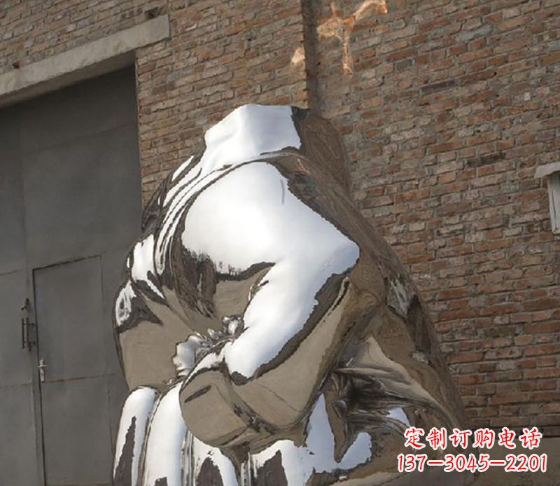 莆田不锈钢拳头雕塑