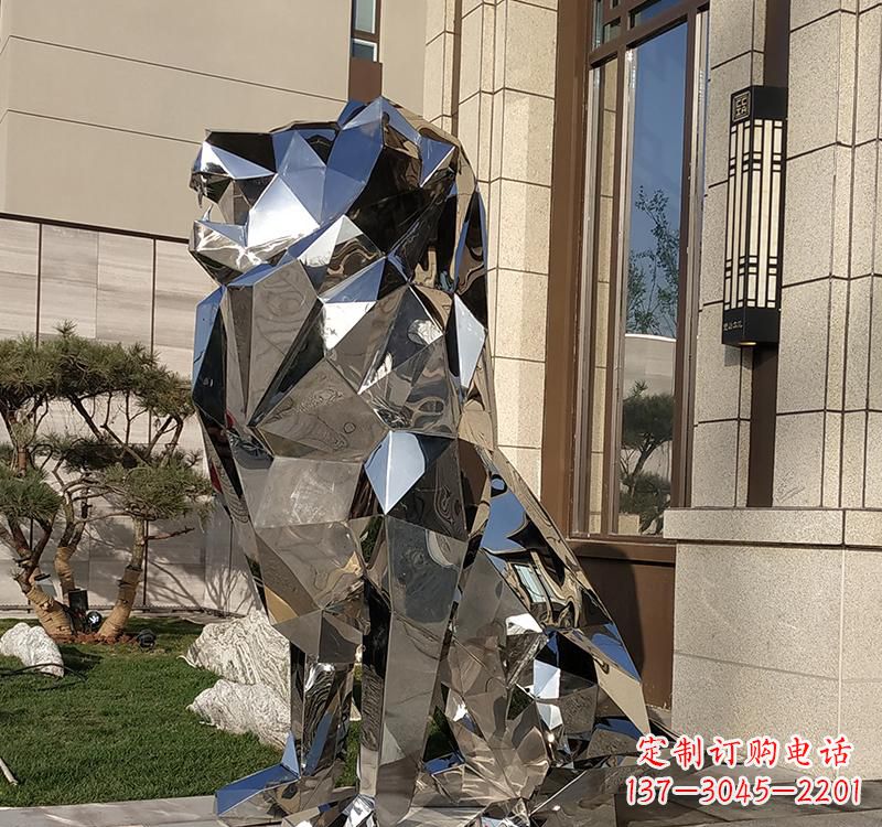 莆田不锈钢狮子雕塑精美而又富有艺术感