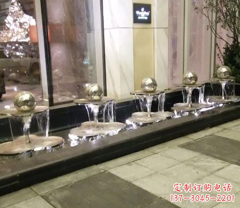 莆田不锈钢小喷泉雕塑——美化环境的艺术