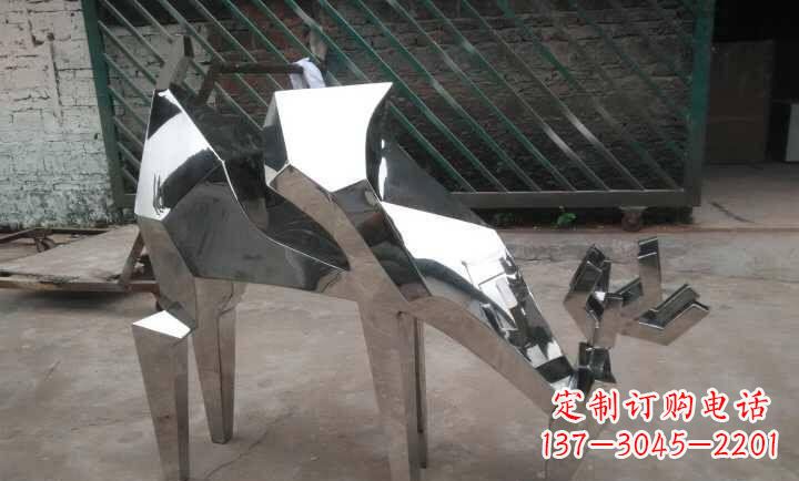 莆田不锈钢小羊雕塑艺术的精髓
