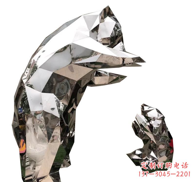 莆田不锈钢园林熊猫雕塑——传承中国文化