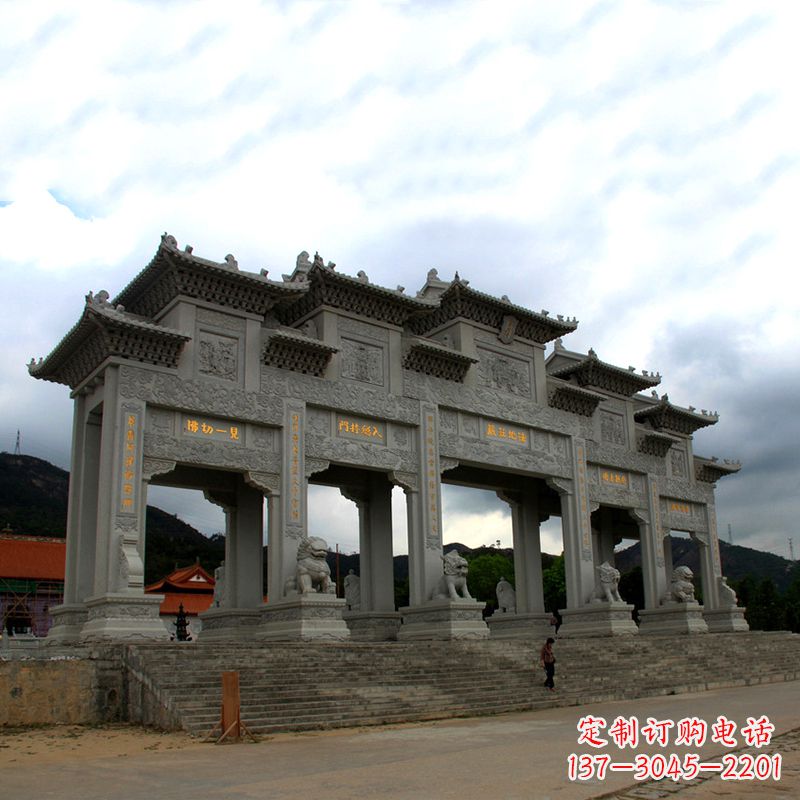 莆田大型寺庙五门石雕牌楼