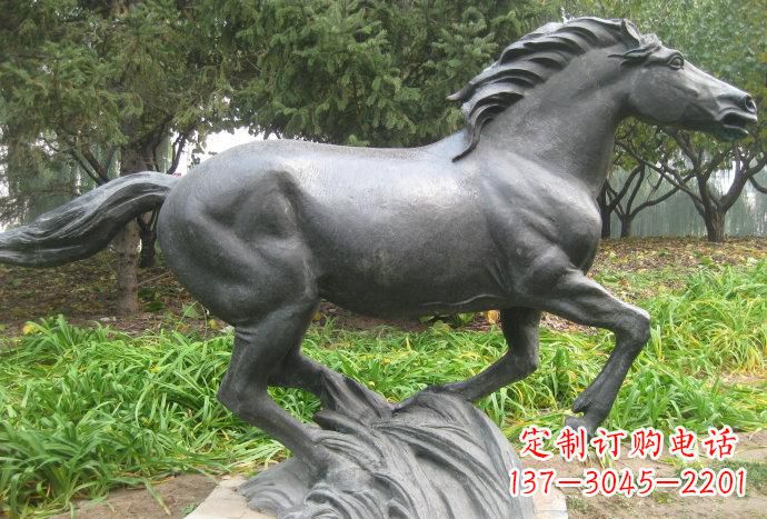 莆田奔马铜雕—精美雕塑处处闪耀灿烂光彩