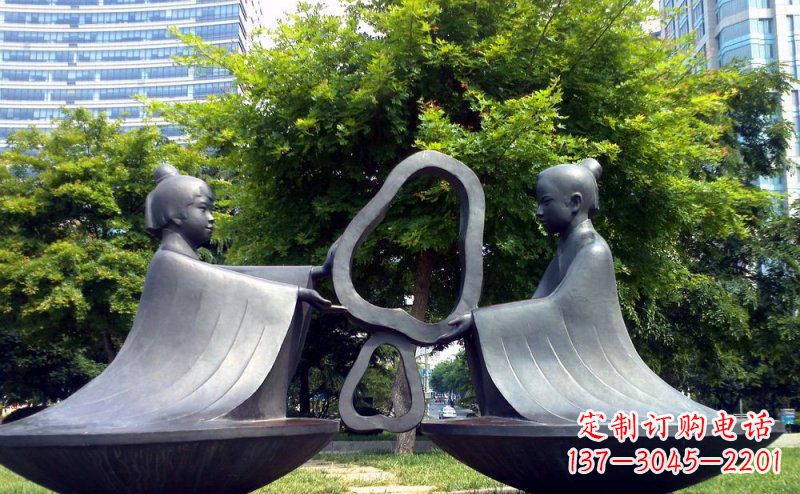 莆田公园抽象孔融让梨景观铜雕