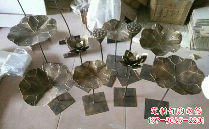 莆田公园锻铜荷花荷叶景观铜雕