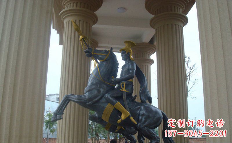 莆田公园骑马的罗马士兵人物铜雕
