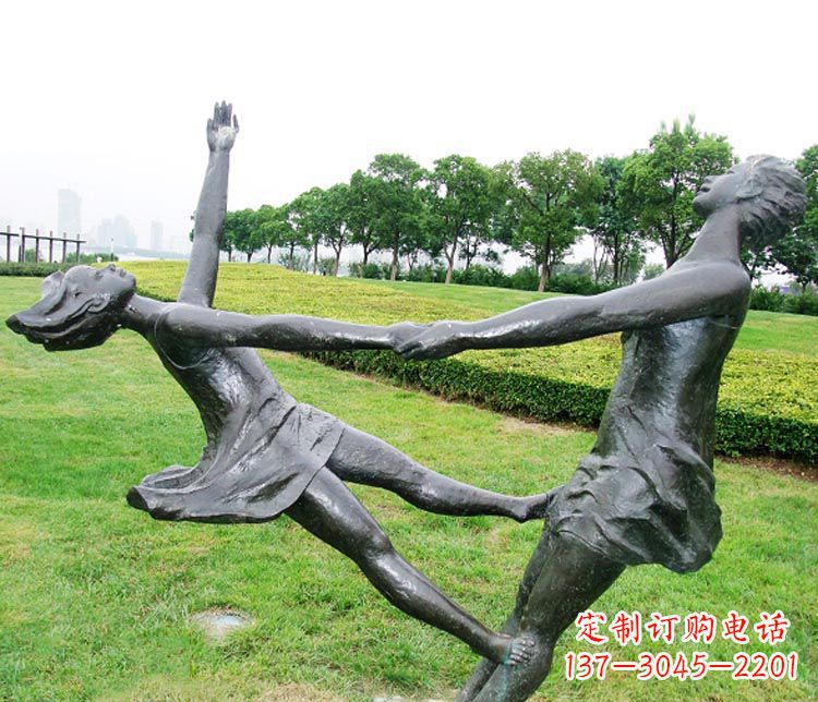 莆田公园跳舞的女孩铜雕