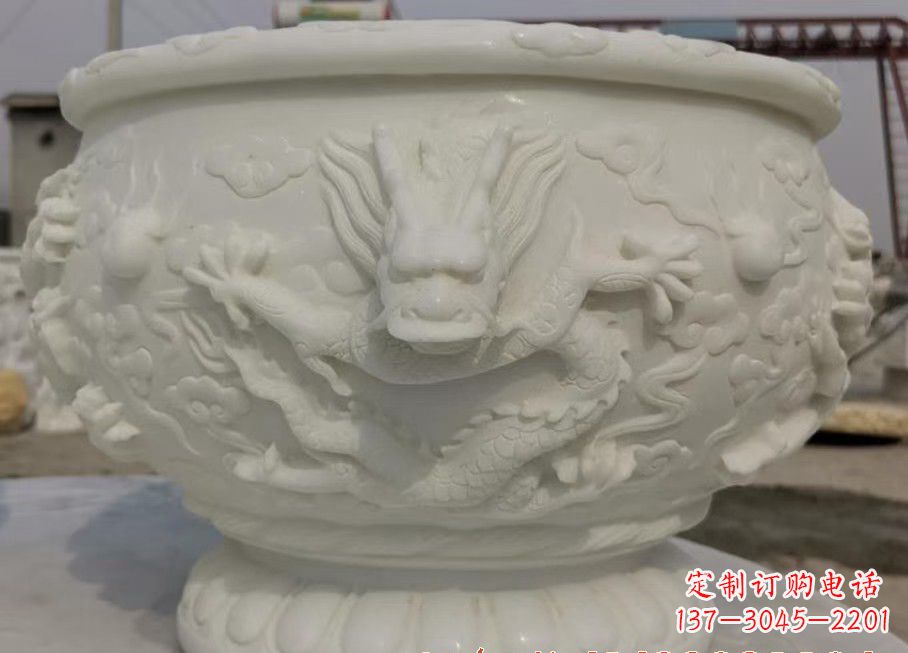 莆田中领雕塑汉白玉龙鱼缸雕塑,是由专业雕塑定…