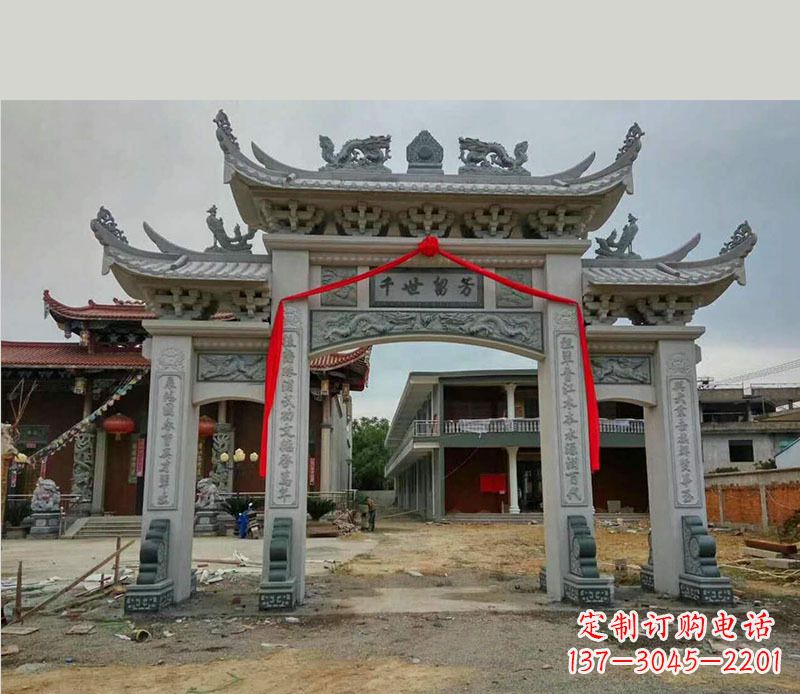 莆田以传统工艺为源的独特牌坊石雕