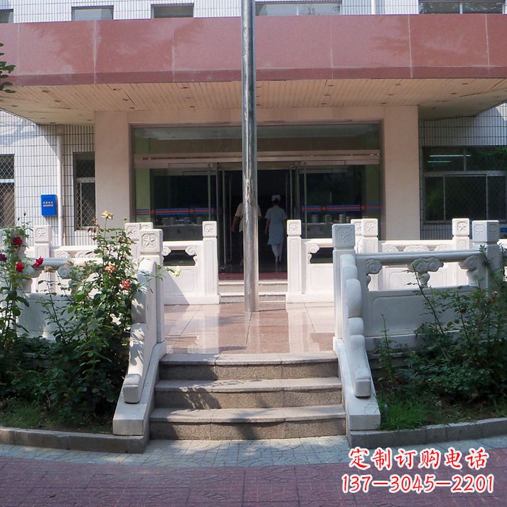 莆田石雕校园国旗台
