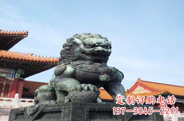莆田寺庙门口狮子铜雕