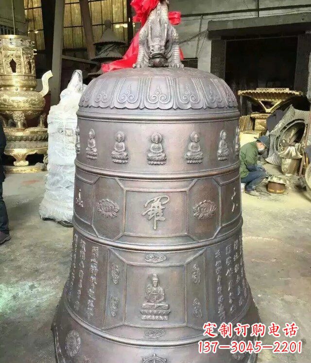 莆田寺庙铜雕钟铸铜钟雕塑
