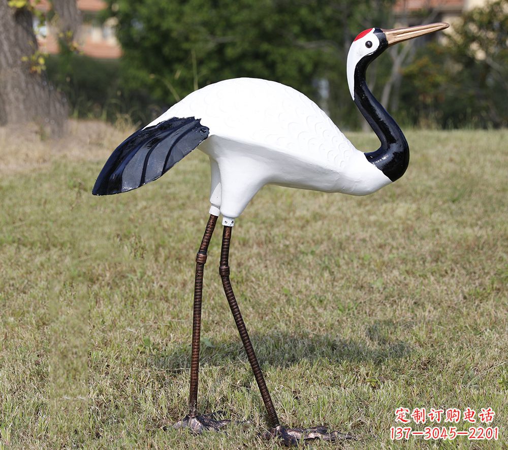 莆田庭院仙鹤雕塑