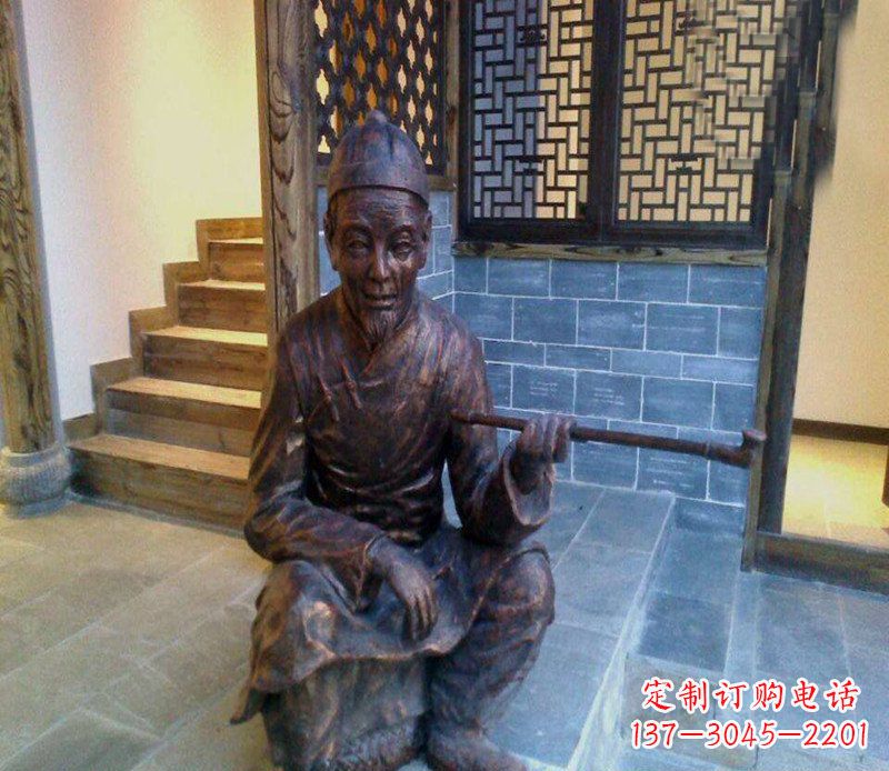 莆田铜雕店小二吸烟庭院人物雕塑