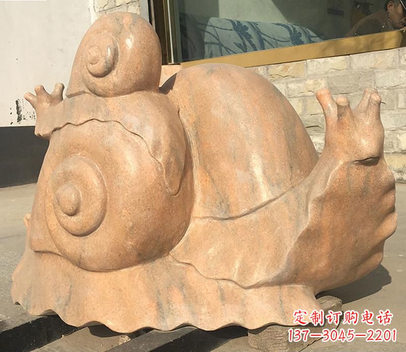 莆田晚霞红大型蜗牛母子雕塑