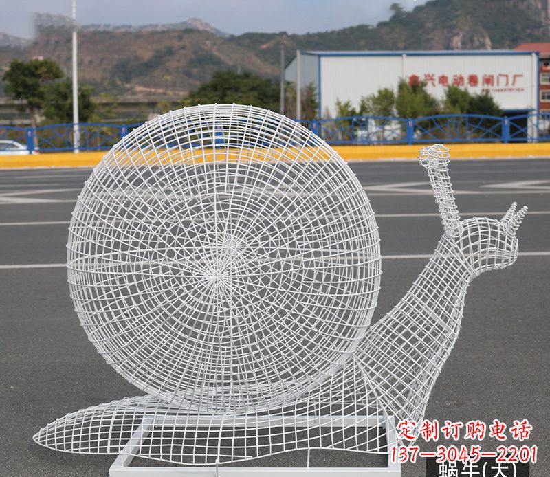 莆田蜗牛镂空不锈钢景观雕塑
