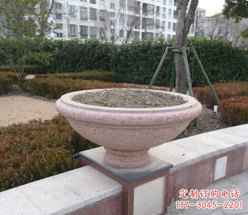 莆田小区花盆石雕