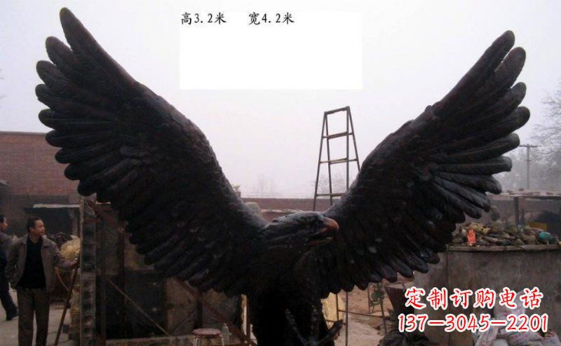 莆田雄鹰展翅老鹰铜雕